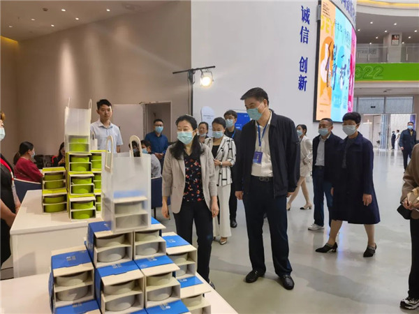 新理念、新時尚、新方式、新感受——德宇集團舉行2022得雨活茶新品發布推廣會