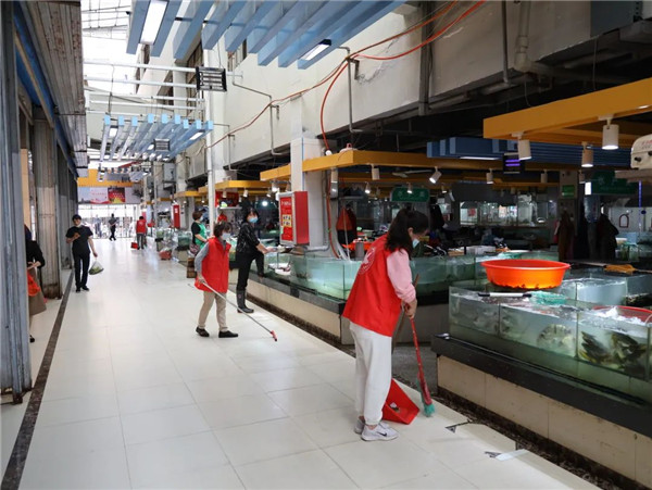 市城投集團(tuán)開(kāi)展“大清掃、大撿拾、大宣傳”專項(xiàng)活動(dòng)