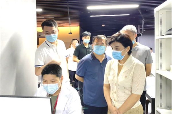 余立新帶隊赴江蘇、上海等地開展招商引資工作